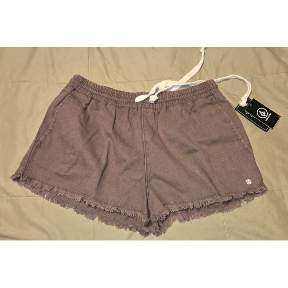 Reduced - NWT Volcom Pull-On Shorts, Mauve, Women's Small (4/6)
